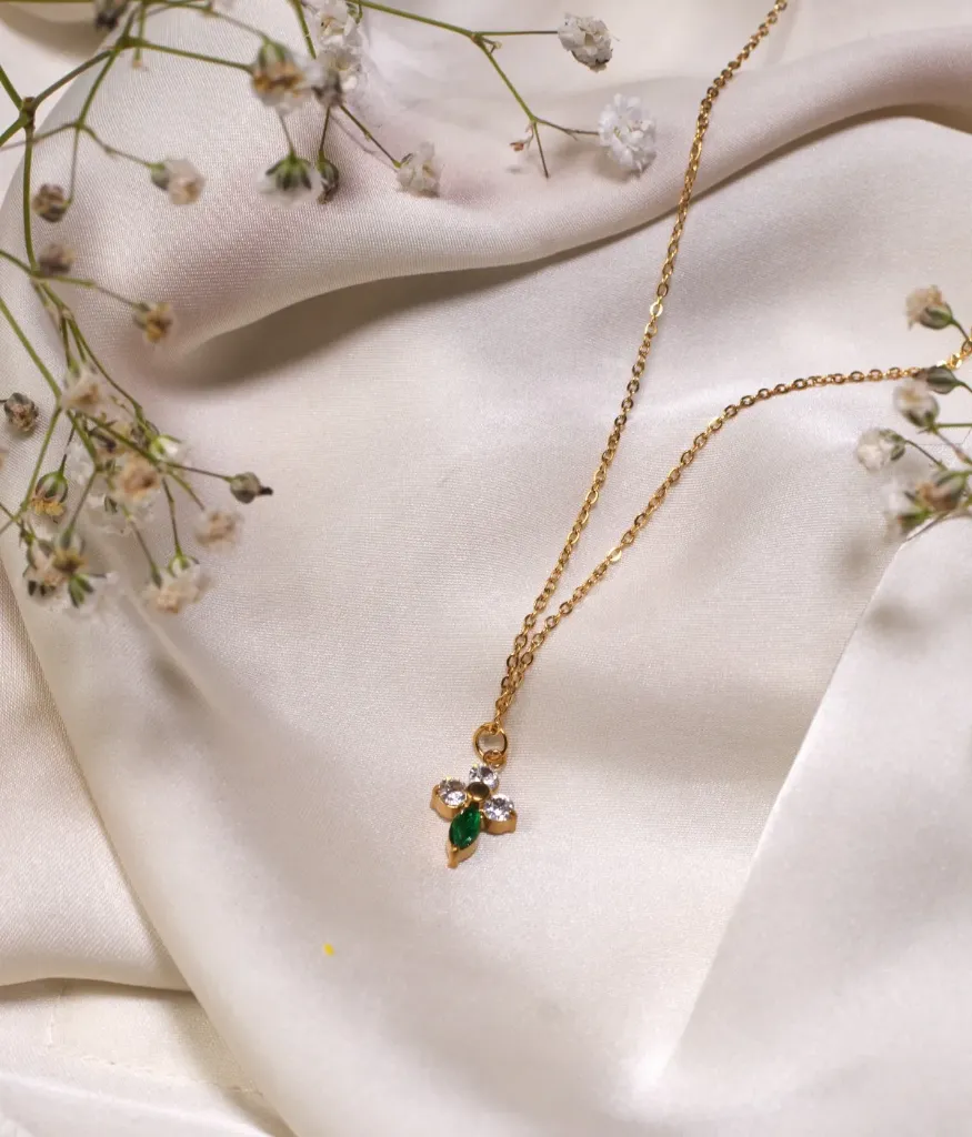Emera Bloom Necklace