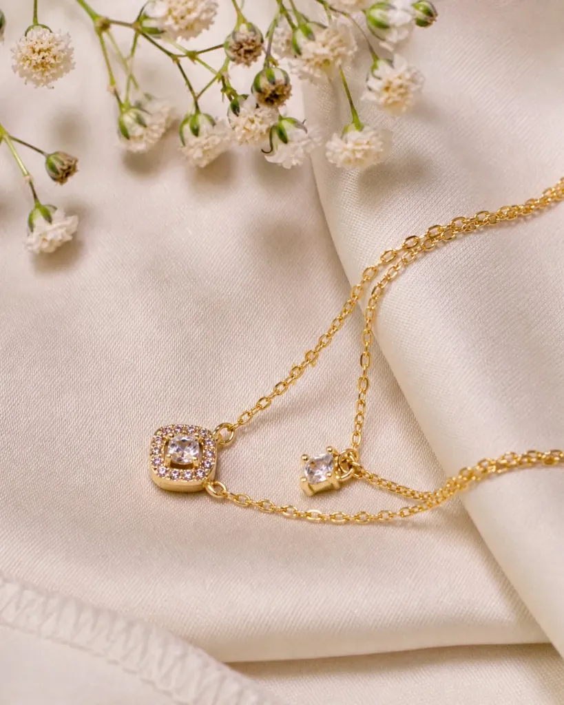 [CLN-002] Celestine Layer Necklace